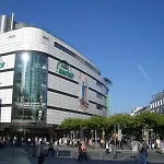 旅馆 Frankfurt *