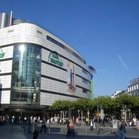 Vandrarhem Frankfurt *