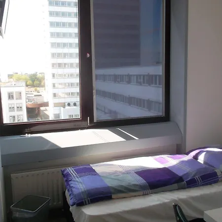 Frankfurt Hostel Frankfurt nad Mohanem