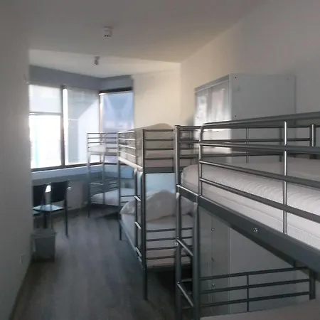 Frankfurt אכסניה פרנקפורט