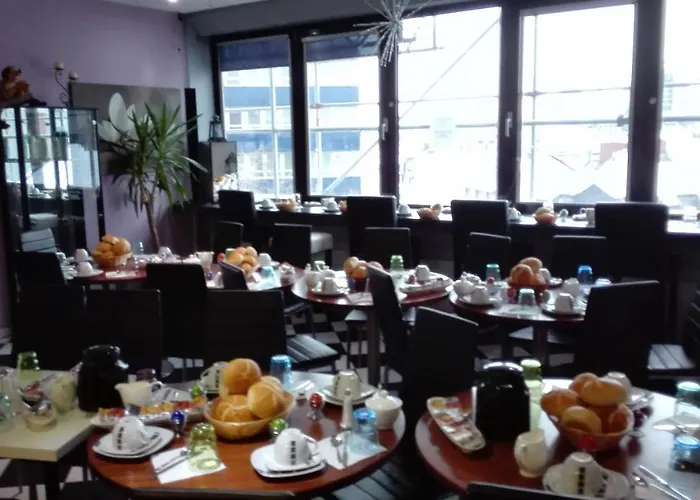 Frankfurt * Frankfurt nad Menem